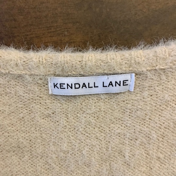 Kendall Lane Women’s Fuzzy Long Cardigan Size Medium Large Tan Cream - Picture 3 of 4